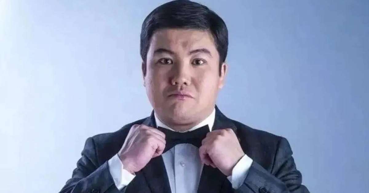 Тұрсынбек Қабатов тоқалы барын ашық мойындады (ВИДЕО)