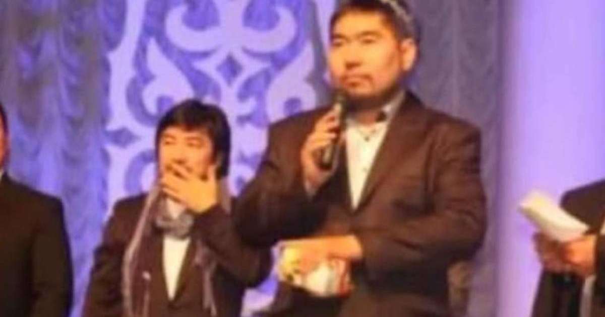 «Жүрсіннің жемқорлығы мен Бекболат Тілеуханың опасыздығы»: Белгілі ақын айтыс сахнасының шындығын жайып салды