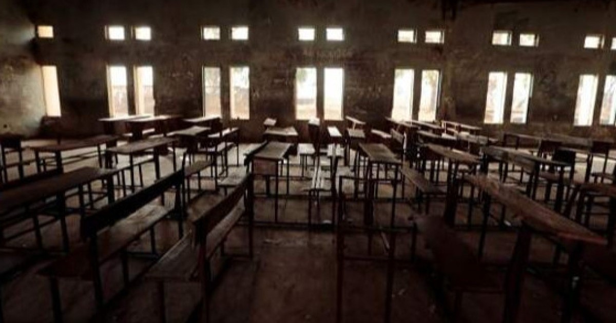 Қаруланған топ мектептен 25 оқушы қызды ұрлап кетті