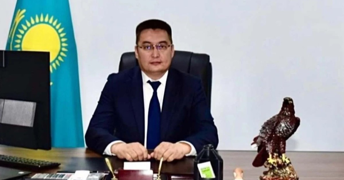 Асхат Шахаров Хромтау қаласы әкімінің ұсталуына қатысты пікір білдірді