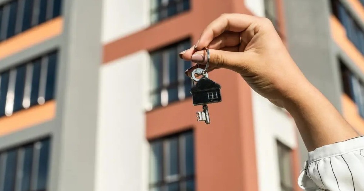 «Тұрғын үй бағасы 30 пайызға дейін қымбаттайды»: министр құрылыс компаниялары дүрбелең туғызып отырғанын айтты