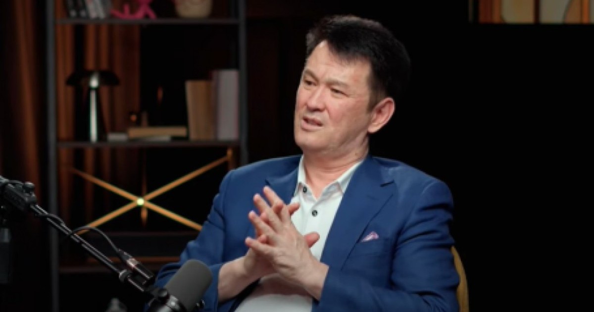 "Марқұм әйелімнің жылуы өмірімнің соңына дейін жетеді": Медеу Арынбаев көзіне жас алды