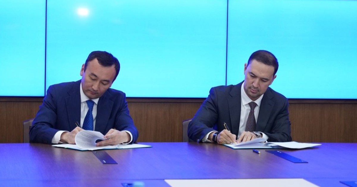 Қазақмыс пен Ұлытау облысының әкімдігі Жезқазғанның спорт инфрақұрылымын дамыту туралы меморандумға қол қойды