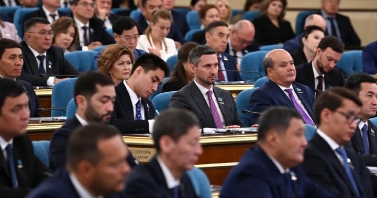 Құрылтайға сайланған 145 депутат ант қабылдады
