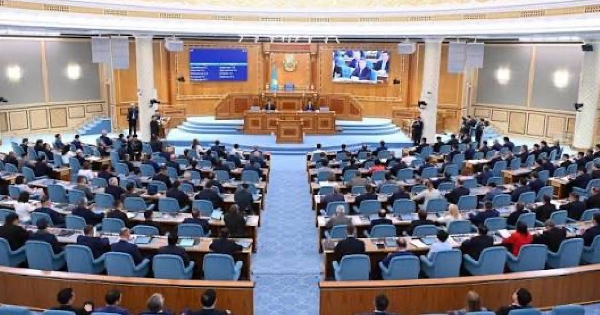 Құрылтай депутаттарының жалақысы қанша? - Төраға орынбасары жауап берді