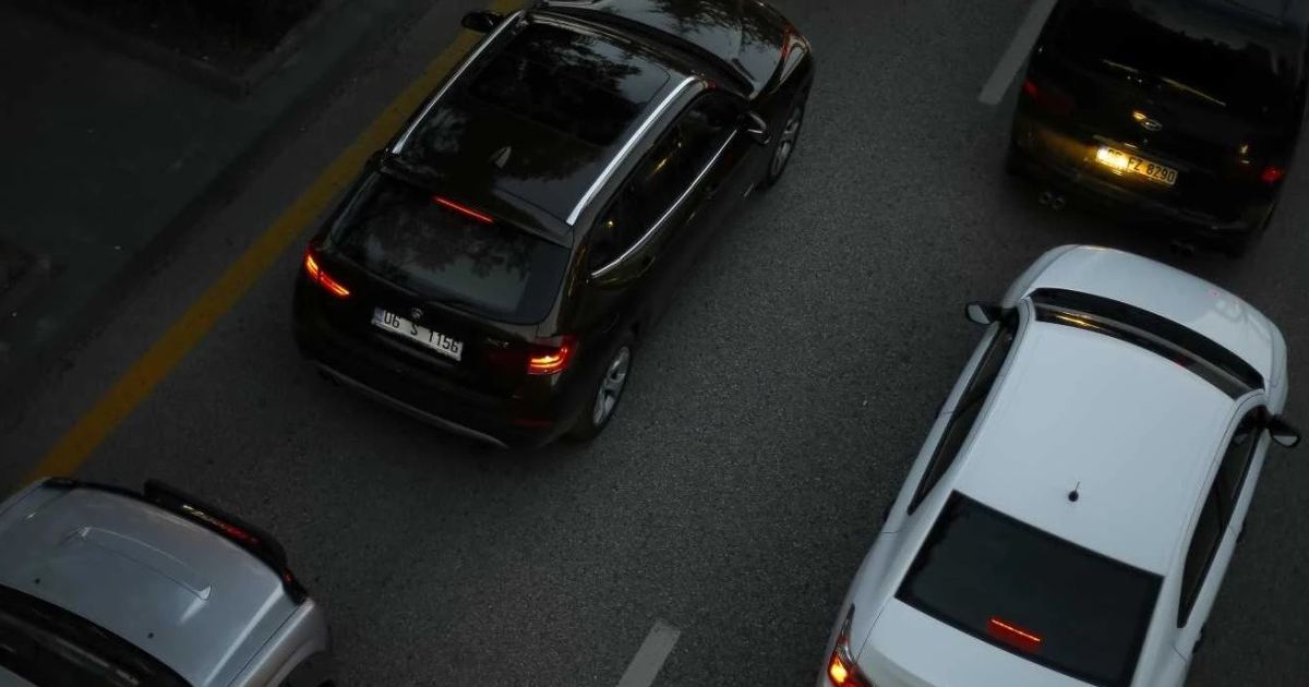 Қазақстанда көлікті тіркеу мен жүргізуші куәлігін алу заңы өзгереді