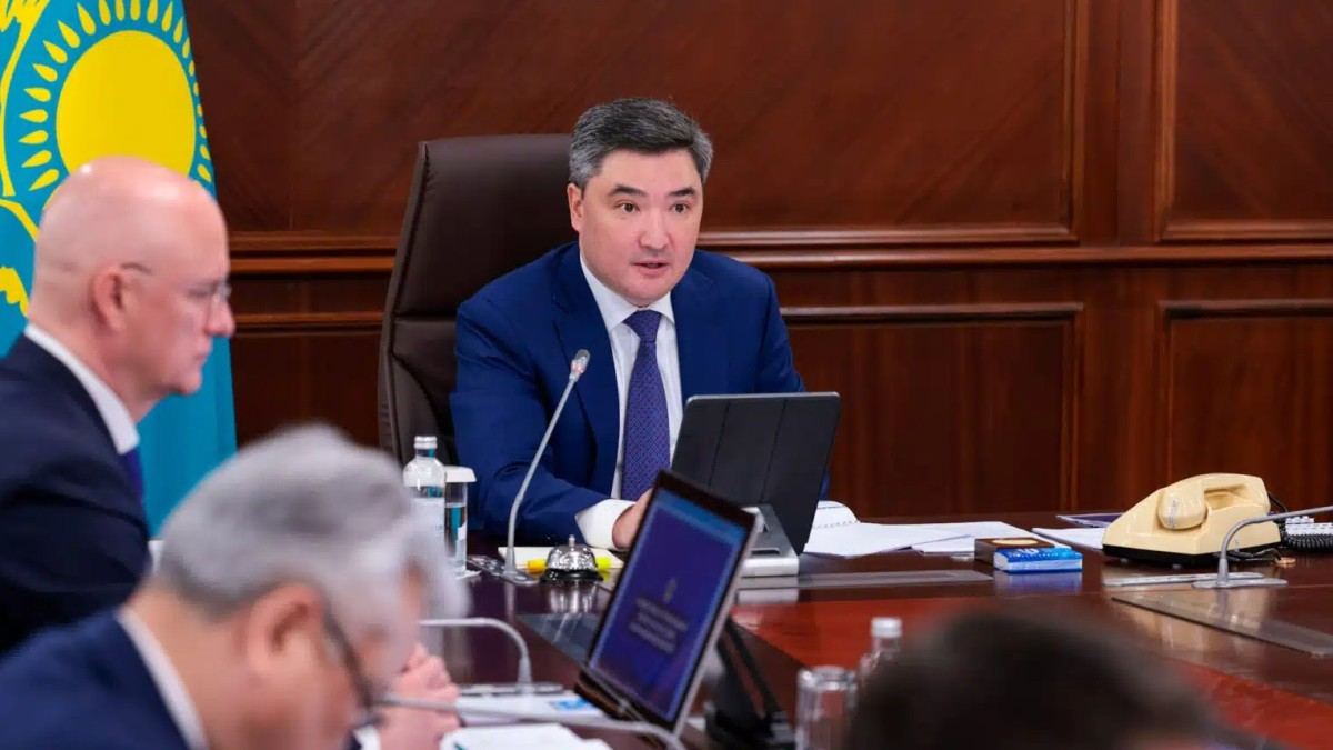 Бектенов: ауқатты қазақстандықтар мемлекеттен әлеуметтік көмек алмауы керек