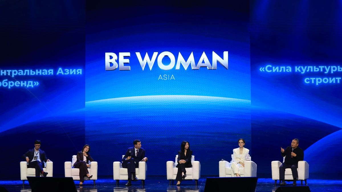 Әйелдер теңдікке жету үшін тағы 171 жыл күте ме? Алматыда BE WOMAN форумы өтті
