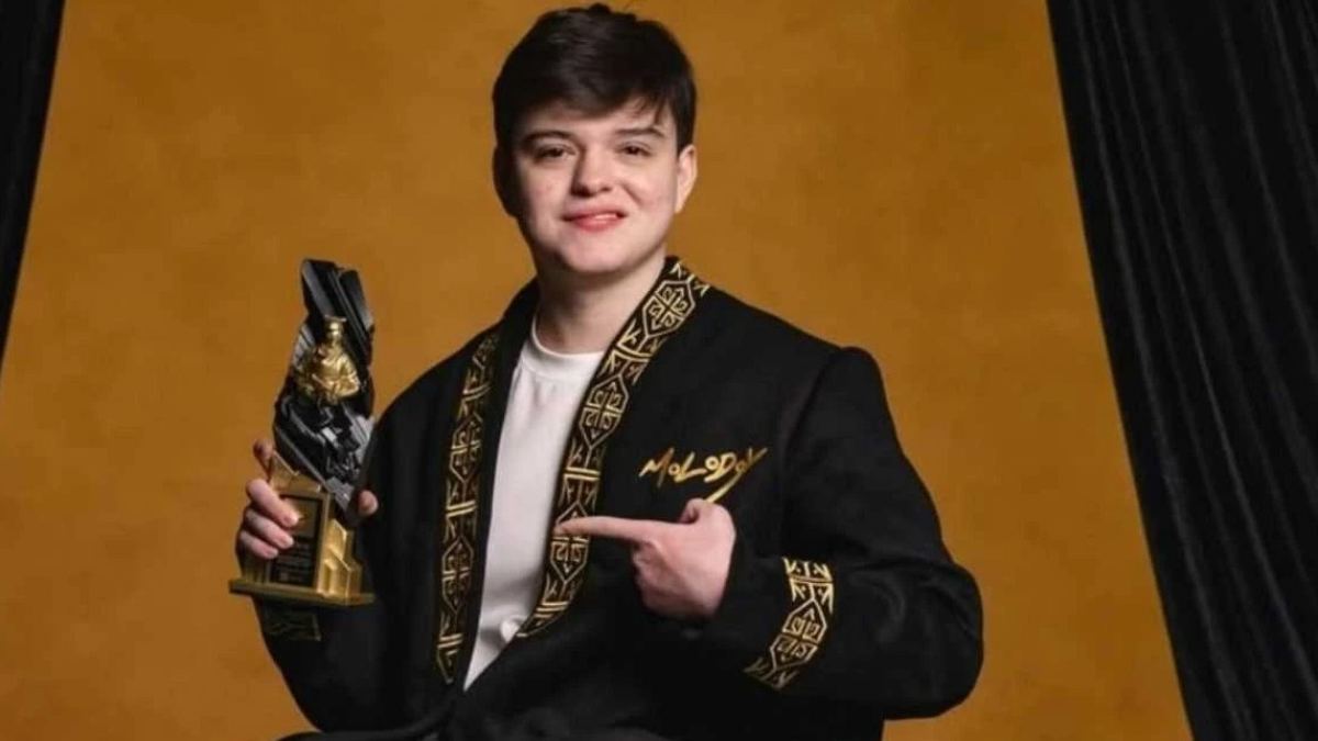 Қазақстандық киберспортшы екінші жыл қатарынан әлемдік турнирде жеңімпаз атанып, миллион доллар ұтты