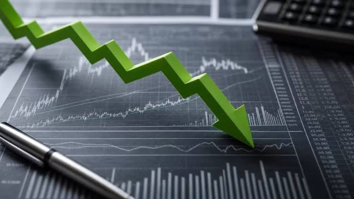 Тоқаев инфляцияны төмендетуді Үкімет пен Ұлттық банктің басты міндеті деп атады
