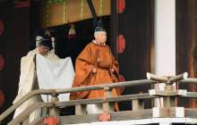 Жапон императоры Акихито тақтан бас тартты