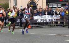 Қазақстандықтар Лондон марафонында "Шындықтан құтыла алмайсың" баннерін ілді