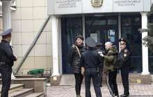 Белсенділерді қамау, «заңдастырылған диктатура» және «нәтижесі белгілі сайлау»