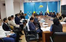 Фракция отырысы: партияның мақсаты айқын