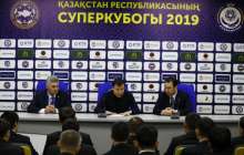 ҚФФ басшысы футбол төрешілерімен кездесті