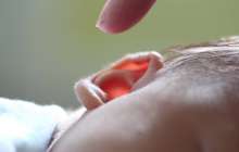 Шымкентте клизмадан күйіп қалған сәбидің жағдайы анасын алаңдатып отыр