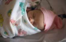 Өзбекстан президенті үшем дүниеге келген отбасыға ерекше тосынсый жасады