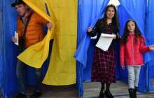 Украинада президент сайлауы өтіп жатыр