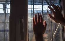 Жынысын өзгерткен трансгендер қыз түрме қызметкеріне күш қолданбақ болды