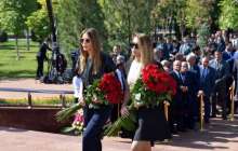 Гүлнара Каримованың қызы британ басылымына қамаудағы анасы туралы айтты