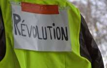 Парижде Алжир президентіне қарсы митингке 6 мың адам шықты