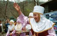 Амал мерекесі: Қазақстанда «көрісу» күні басталып кетті