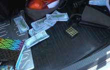 Алматы орталығында мұздай қаруланған ер адам ұсталды