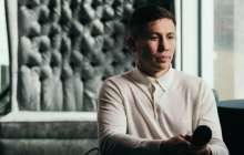 Кез келген боксшымен жұдырықтасуға дайынмын