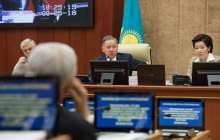 "Айтуға ұят" Нығматулин жүргізушілерге жағдай жасауды тапсырды