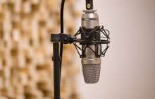 "Бір көзім көрмейді" Қазақстандық танымал әнші әріптестері жайлы шындықты айтты