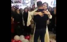 Иранда сүйіктісіне сауда үйінде сөз салған жұп қамауға алынды