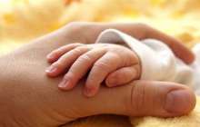 АИТВ жұқтырған оннан астам әйел өмірге дені сау сәби әкелді