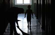 Үйде кімнің күлгенін бақылау камерасынан көрген отбасының зәре-құты қалмады – видео