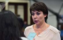 Аружан Сайын шетелдіктерге бала сатты деп айыптағандарға жауап берді