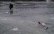 ШҚО-да балық аулап отырған зейнеткер мұз астына кетті