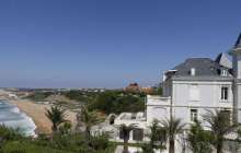 Биарриц билігі курорттағы екі үй Путиннің туыстарына тиесілі екенін растады