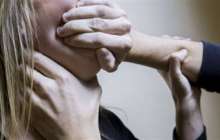 Өскеменде 50 жастағы ер адам әйелді ұрып, кейін зорлаған