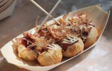 Израиль премьерінің әйелі 14 мың еуро төлеуге міндеттелді