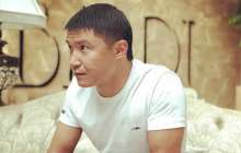 Қазақ жігіттерін масқаралаған белгілі әншінің басы дауға қалды