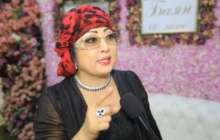 «Әнші қыздардың бірі алды»: Мақпал Жүнісова концертте алтын әшекейлерінің ұрланғанын айтты