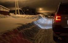 Үрейі ұшқан отбасы аязда жалаңаяқ далаға жүгірді