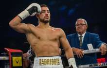 Садриддин Ахмедов чемпиондық атақ үшін жұдырықтасады