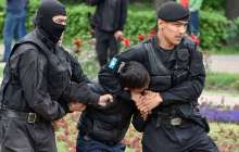 Алматыда полиция сайлауға қарсы шыққандарды қалай ұстады?