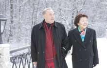 Сара Назарбаеваның өмірбаяны: руы, отбасы, президентпен алғашқы танысуы