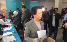 Дания Еспаева дауыс берді