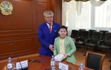 Мұхамедиұлының парақшасына тіркеліп, Ержан Максимнің концертіне билет ұтып ал   