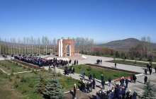 Қырғызстанда Сәуір төңкерісінде қаза тапқандарды еске алды