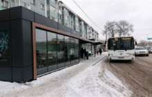 Елорда полициясы жылы аялдама есігін теуіп сындырған бұзақыны іздеуде