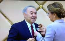 Нұрсұлтан Назарбаев құрметті сенатор болды