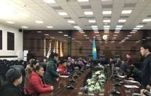 Шымкент әкімдігі көп балалы аналарды қабылдады